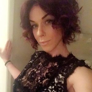 Meet your Posher, Courtney